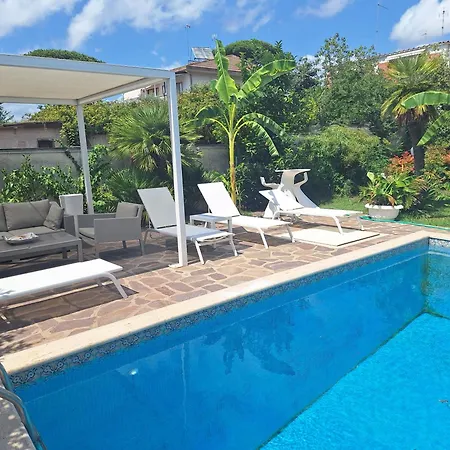 Littelcrazy Couette-café Anzio